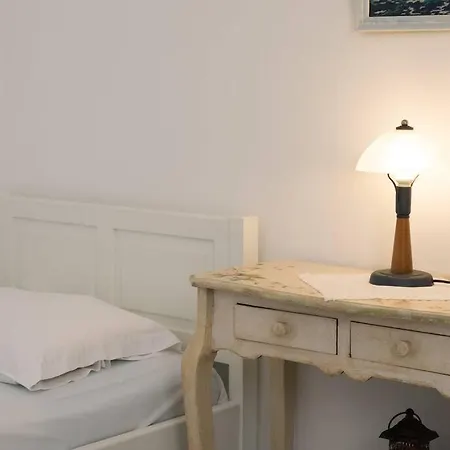 Wave Lullaby, Peaceful Beachfront Retreat In Paros *