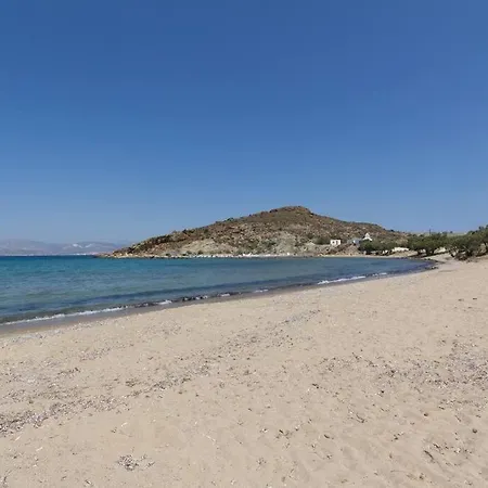 בית נופש Wave Lullaby, Peaceful Beachfront Retreat In Paros