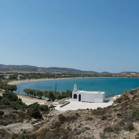 Wave Lullaby, Peaceful Beachfront Retreat In Paros Molos (Paros)