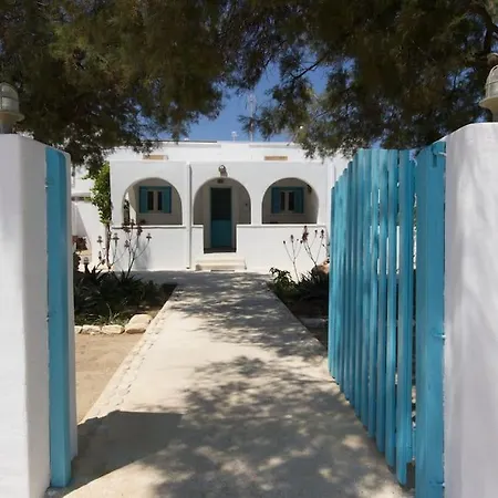 Wave Lullaby, Peaceful Beachfront Retreat In Paros בית נופש *