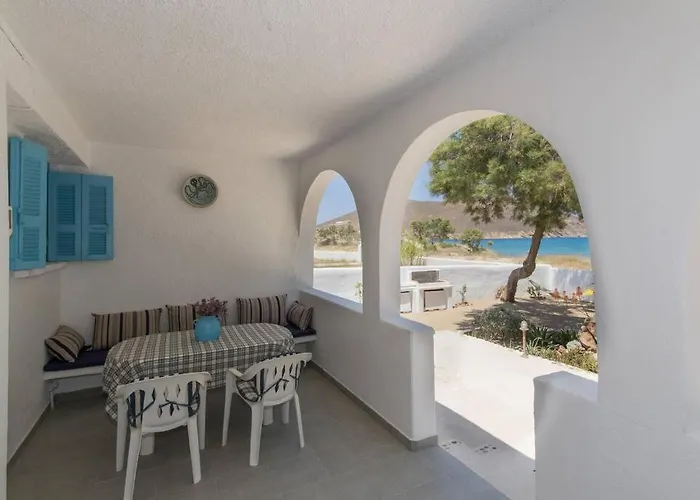 Wave Lullaby, Peaceful Beachfront Retreat In Paros Dom wakacyjny *