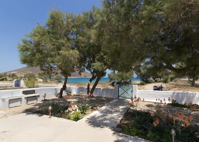 別荘 Wave Lullaby, Peaceful Beachfront Retreat In Paros *